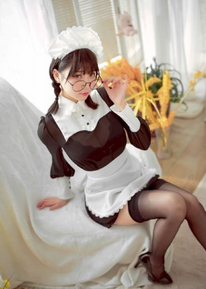 美容室内美发沙龙3_十万网红美女美酱
