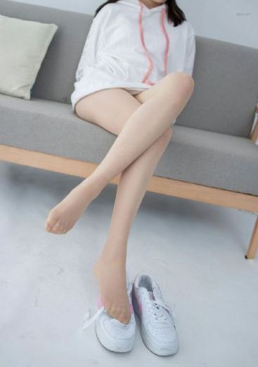 小莹的yin荡生活下视频_BD韩语在线观看