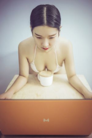 性迷宫在线_手机在线看片